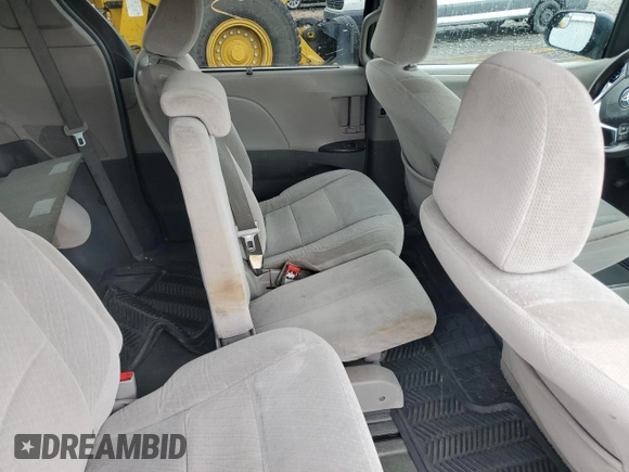 2016 Toyota Sienna LE AAS с VIN 5TDKK3DCXGS701628, выставлен на аукционе Copart как лот 60651765 с пробегом 93 224 миль миль и Чистый • Clean title. История ставок и продаж доступна на DreamBid. Изображение 11.
