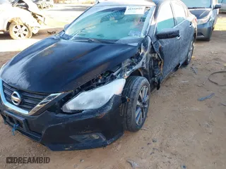 2017 Nissan Altima 2.5 SV with VIN 1N4AL3AP9HC238325, listed as a IAAI auction lot 41354910 with 187,009 mi miles. Bid and sale history available at carsss.com. Image 17.