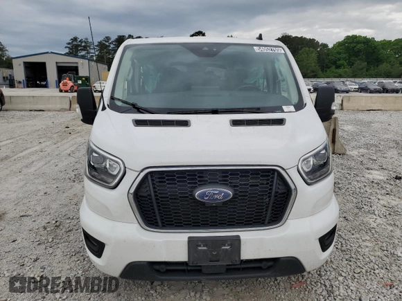 2023 Ford Transit Passenger XL с VIN 1FBAX2Y82PKA49323, выставлен на аукционе Copart как лот 54052765 с пробегом 54 768 миль миль и Чистый • Clean title. История ставок и продаж доступна на DreamBid. Изображение 5.