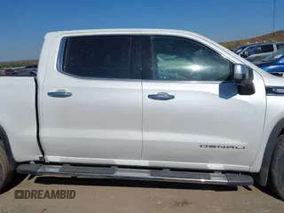2020 GMC Sierra 1500 Denali with VIN 3GTU9FET8LG287861, listed as a IAAI auction lot 40678227 with 155,333 mi miles and . Bid and sale history available at carsss.com. Image 13.