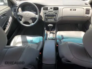 2002 Honda Accord EX z VIN 1HGCG16582A001090, wystawiony jako Copart lot #58244785 z przebiegiem 99 158 mil mil oraz Szkoda całkowita • Salvage title. Historia ofert i sprzedaży dostępna na DreamBid. Obrazek 8.