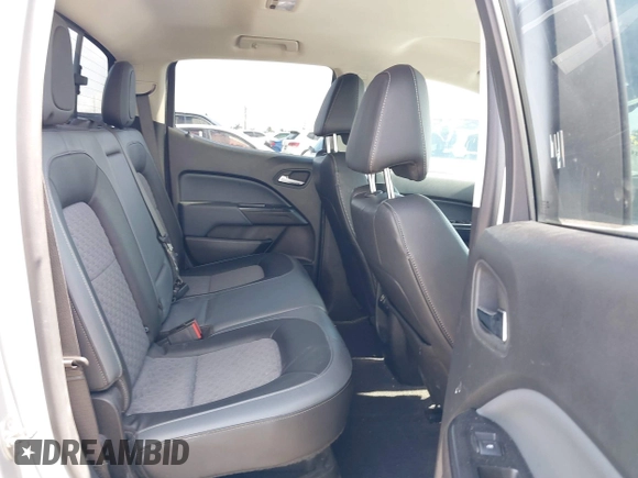 2019 Chevrolet Colorado 2WD Z71 with VIN 1GCGSDEN6K1330906, listed as a IAAI auction lot 40058453 with 116,053 mi miles. Bid and sale history available at carsss.com. Image 8.