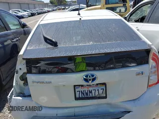 2015 Toyota Prius Four with VIN JTDKN3DU8F1993386, listed as a IAAI auction lot 42333733 with 168,754 mi miles and . Bid and sale history available at DreamBid. Image 16.