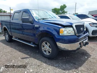 2008 Ford F-150 XLT z VIN 1FTPW14V78FB41598, wystawiony jako IAAI lot #42353178 z przebiegiem 185 747 mil mil oraz . Historia ofert i sprzedaży dostępna na DreamBid. Obrazek 1.