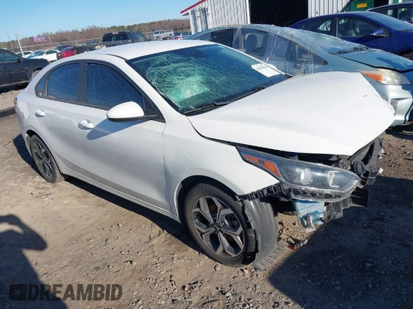 2019 Kia Forte LXS with VIN 3KPF24AD2KE040152, listed as a IAAI auction lot 41679814 with 1 mi miles. Bid and sale history available at carsss.com. Image 1.
