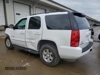 2009 GMC Yukon SLE w/3SA with VIN 1GKFC23C39R127163, listed as a Copart auction lot 85789904 with 186,725 mi miles and Salvage Title. Bid and sale history available at carsss.com. Image 2.