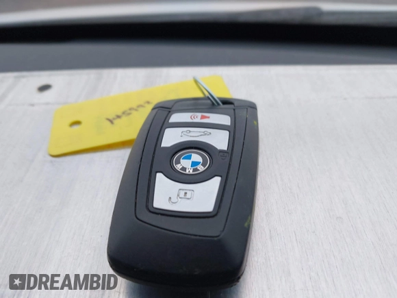 2018 BMW 3 Series 320i xDrive with VIN WBA8E5G54JNU47158, listed as a IAAI auction lot 41362749 with 38,158 mi miles. Bid and sale history available at carsss.com. Image 11.