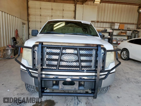 2009 Ford F-150 XL z VIN 1FTPW14V09KB99853, wystawiony jako Copart lot #58485255 z przebiegiem 229 437 mil mil oraz Tytuł czysty. Historia ofert i sprzedaży dostępna na DreamBid. Obrazek 5.