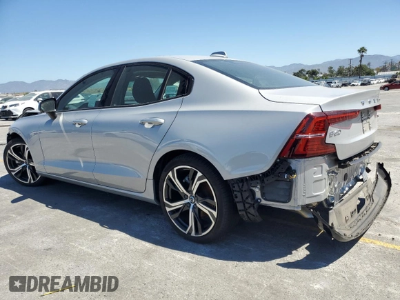 2024 Volvo S60 Plus Dark Theme с VIN 7JRL12TL8RG312505, выставлен на аукционе Copart как лот 56208855 с пробегом 9 755 миль миль и Списание • Salvage title. История ставок и продаж доступна на DreamBid. Изображение 2.