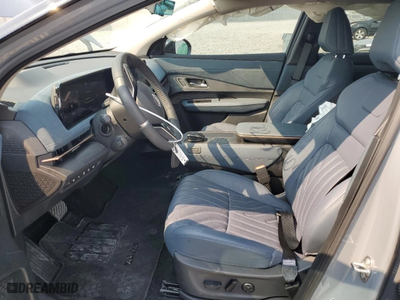 2023 Nissan ARIYA PLATINUM+ with VIN JN1DF0CDXPM706395, listed as a Copart auction lot 70249404 with 3,911 mi miles and Salvage Title. Bid and sale history available at carsss.com. Image 7.
