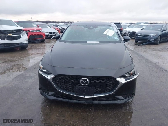 2020 Mazda Mazda3 Sedan Preferred Package with VIN 3MZBPADLXLM119509, listed as a IAAI auction lot 41392025 with 70,110 mi miles. Bid and sale history available at carsss.com. Image 12.