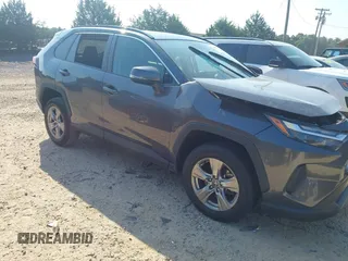 2022 Toyota RAV4 XLE с VIN 2T3W1RFV6NC194245, выставлен на аукционе IAAI как лот 42608311 с пробегом 36 491 миль миль и . История ставок и продаж доступна на DreamBid. Изображение 1.