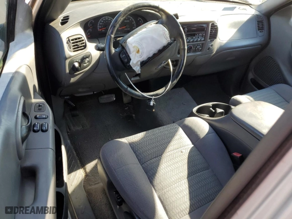 2003 Ford F-150 XL with VIN 1FTRX07W33KB36757, listed as a Copart auction lot 82878694 with 0 mi miles and Salvage Title. Bid and sale history available at carsss.com. Image 8.