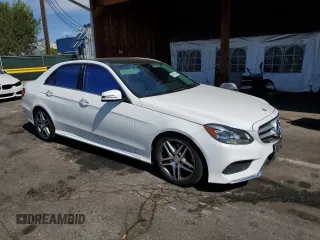2015 Mercedes-Benz E 350 Luxury with VIN WDDHF8JB1FB136821, listed as a Copart auction lot 56657565 with 139,111 mi miles and Clean Title. Bid and sale history available at DreamBid. Image 4.