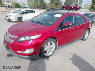 2012 Chevrolet Volt with VIN 1G1RB6E46CU112596, listed as a IAAI auction lot 42087098 with 112,965 mi miles. Bid and sale history available at carsss.com. Image 2.