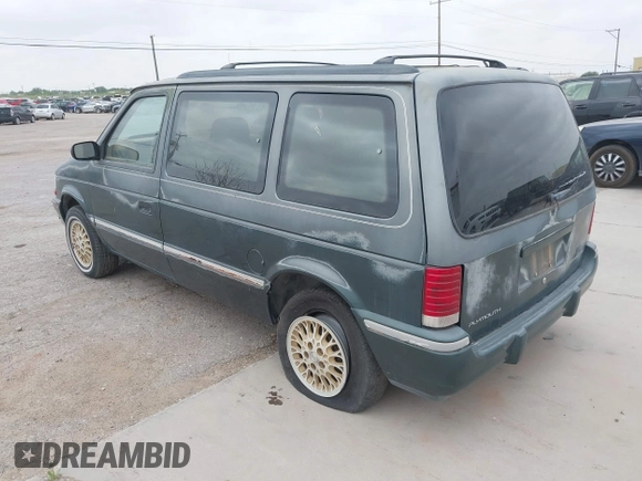 1993 Plymouth Voyager z VIN 2P4GH45R6PR372511, wystawiony jako IAAI lot #42093650 z przebiegiem 81 484 mil mil oraz . Historia ofert i sprzedaży dostępna na DreamBid. Obrazek 3.