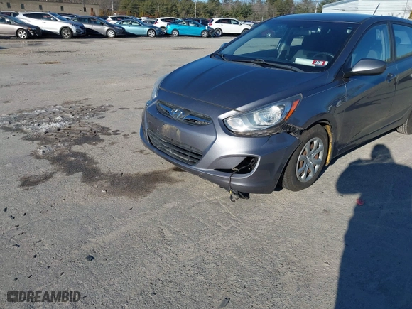 2014 Hyundai Accent GS with VIN KMHCT5AE6EU174338, listed as a IAAI auction lot 41096955 with 49,614 mi miles. Bid and sale history available at carsss.com. Image 6.