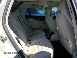 2018 Porsche Panamera z VIN WP0CF2A73JL195353, wystawiony jako Copart lot #49626684 z przebiegiem 18 514 mil mil oraz Szkoda całkowita • Salvage title. Historia ofert i sprzedaży dostępna na DreamBid. Obrazek 10.