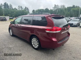2013 Toyota Sienna XLE с VIN 5TDDK3DC3DS058382, выставлен на аукционе Copart как лот 61403895 с пробегом 276 065 миль миль и Чистый • Clean title. История ставок и продаж доступна на DreamBid. Изображение 3.