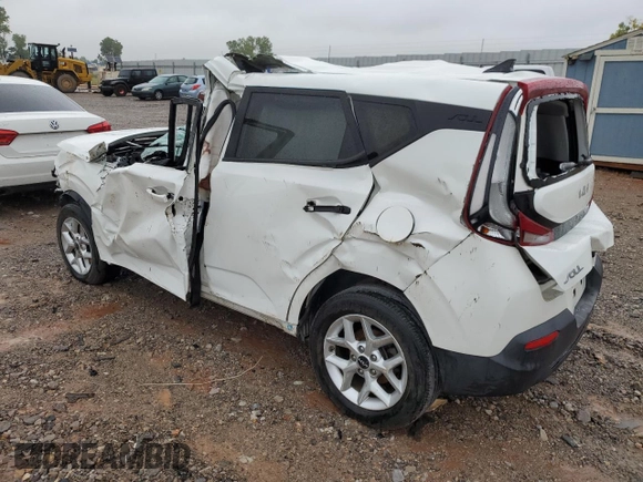 2022 Kia Soul LX with VIN KNDJ23AU6N7157984, listed as a Copart auction lot 72423854 with Not Provided miles and Non Repairable. Bid and sale history available at DreamBid. Image 2.