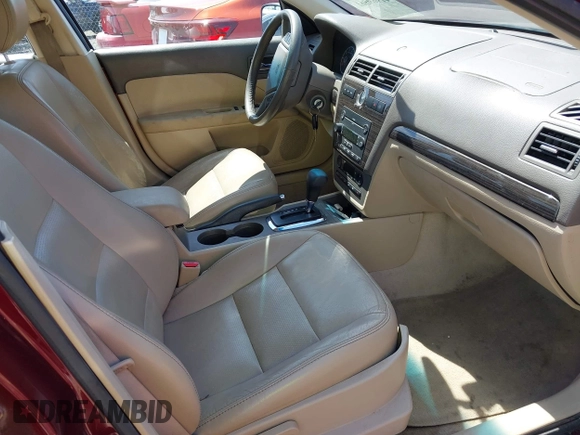 2007 Ford Fusion SEL with VIN 3FAHP08117R102788, listed as a IAAI auction lot 41969561 with 174,678 mi miles. Bid and sale history available at carsss.com. Image 5.
