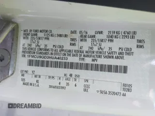 2017 Ford Escape SE with VIN 1FMCU9GD3HUA40233, listed as a IAAI auction lot 42126271 with 284,937 mi miles. Bid and sale history available at carsss.com. Image 9.