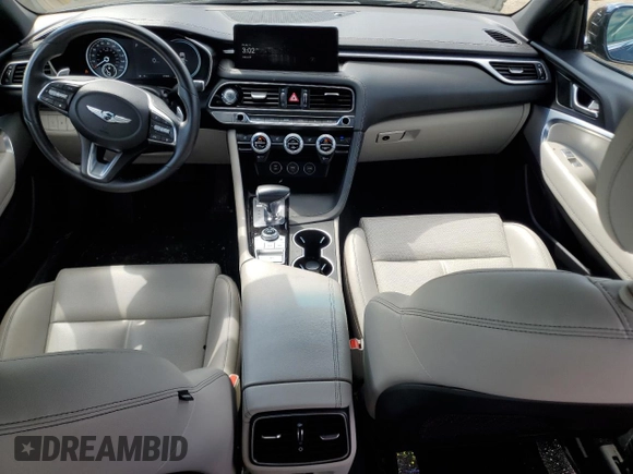 2023 Genesis G70 2.0T z VIN KMTG34TA4PU121426, wystawiony jako Copart lot #52968245 z przebiegiem 27 888 mil mil oraz Tytuł czysty. Historia ofert i sprzedaży dostępna na DreamBid. Obrazek 8.
