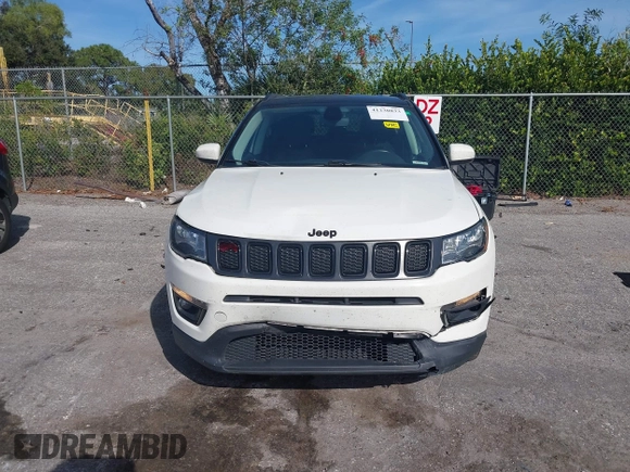 2019 Jeep Compass Latitude z VIN 3C4NJCBB7KT743456, wystawiony jako IAAI lot #41230833 z przebiegiem 125 340 mil mil oraz . Historia ofert i sprzedaży dostępna na DreamBid. Obrazek 12.