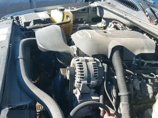 2007 GMC Sierra 1500 SL with VIN 2GTEC13V471174033, listed as a IAAI auction lot 41643437 with 188,532 mi miles and . Bid and sale history available at DreamBid. Image 19.