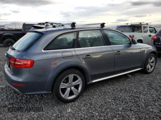 2014 Audi allroad Premium Plus with VIN WA1UFAFL1EA073025, listed as a Copart auction lot 87088824 with 111,238 mi miles and Salvage Title. Bid and sale history available at carsss.com. Image 3.