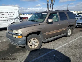 2004 Chevrolet Tahoe LS with VIN 1GNEC13T14R255693, listed as a Copart auction lot 44575165 with 194,932 mi miles and Salvage Title. Bid and sale history available at carsss.com. Image 1.