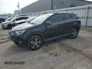 2018 Toyota RAV4 XLE with VIN 2T3WFREV3JW469307, listed as a Copart auction lot 57092295 with 47,639 mi miles and Salvage title. Bid and sale history available at DreamBid. Image 1.