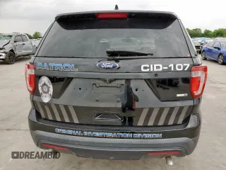 2016 Ford Police Interceptor Utility z VIN 1FM5K8AR5GGD16437, wystawiony jako Copart lot #55273485 z przebiegiem 134 199 mil mil oraz Czysty tytuł • Clean title. Historia ofert i sprzedaży dostępna na DreamBid. Obrazek 6.