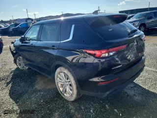 2024 Mitsubishi Outlander ES with VIN JA4J4UA84RZ606361, listed as a Copart auction lot 75227234 with 21,434 mi miles and Salvage Title. Bid and sale history available at carsss.com. Image 2.