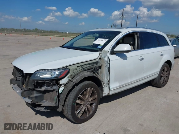 2014 Audi Q7 3.0T Premium Plus with VIN WA1LGAFE9ED020288, listed as a IAAI auction lot 41870658 with 108,816 mi miles. Bid and sale history available at carsss.com. Image 2.