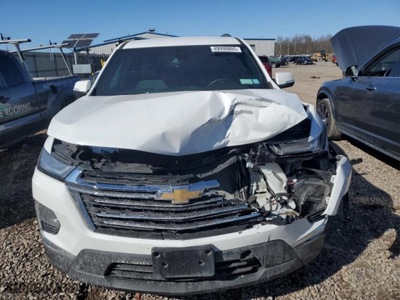 2023 Chevrolet Traverse LT Cloth with VIN 1GNEVGKW8PJ164951, listed as a Copart auction lot 49990805 with 43,618 mi miles and Salvage Title. Bid and sale history available at carsss.com. Image 5.