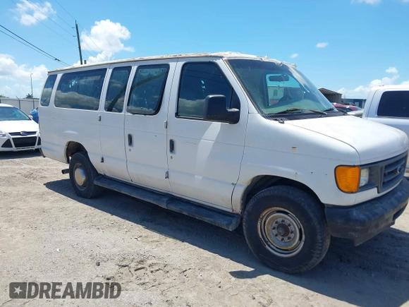 2003 Ford Econoline Passenger XL with VIN 1FBSS31L33HA12571, listed as a IAAI auction lot 42268424 with 170,739 mi miles and . Bid and sale history available at DreamBid. Image 1.