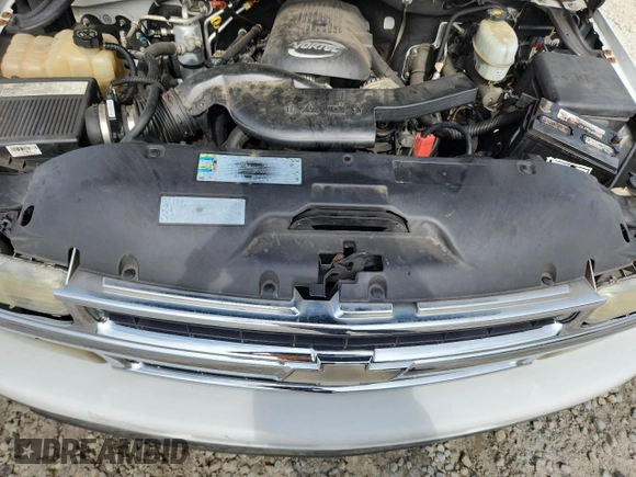 2005 Chevrolet Tahoe LT with VIN 1GNEC13T95J116623, listed as a Copart auction lot 60550695 with Not provided miles and Salvage title. Bid and sale history available at DreamBid. Image 12.