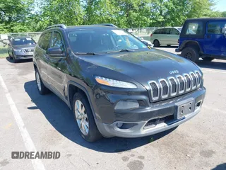 2016 Jeep Cherokee Limited z VIN 1C4PJMDB7GW318803, wystawiony jako IAAI lot #42288603 z przebiegiem 170 103 mil mil oraz . Historia ofert i sprzedaży dostępna na DreamBid. Obrazek 1.