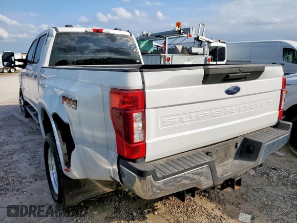 2020 Ford F-350 XL with VIN 1FT8W3DTXLEE25949, listed as a Copart auction lot 57094825 with 391,226 mi miles and Clean title. Bid and sale history available at DreamBid. Image 2.