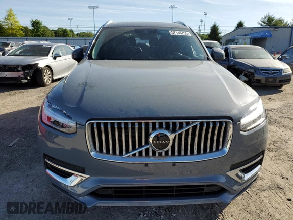 2020 Volvo XC90 Inscription with VIN YV4A221L4L1538442, listed as a Copart auction lot 56339965 with 68,897 mi miles and Salvage title. Bid and sale history available at DreamBid. Image 5.