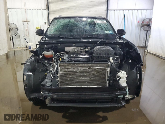 2021 Volkswagen Atlas SE with VIN 1V2KC2CA9MC211863, listed as a Copart auction lot 43328075 with 38,930 mi miles and Salvage title. Bid and sale history available at DreamBid. Image 5.