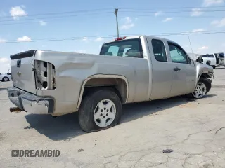 2007 Chevrolet Silverado 1500 LT w/1LT with VIN 2GCEC19CX71575317, listed as a Copart auction lot 51541385 with 220,540 mi miles and Salvage Title. Bid and sale history available at carsss.com. Image 3.