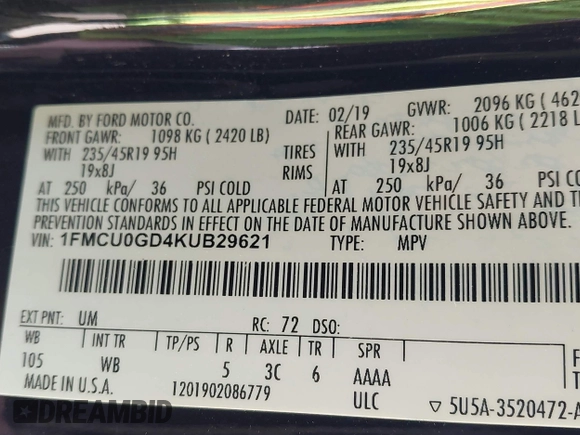 2019 Ford Escape SE with VIN 1FMCU0GD4KUB29621, listed as a IAAI auction lot 42062095 with 137,807 mi miles. Bid and sale history available at carsss.com. Image 9.