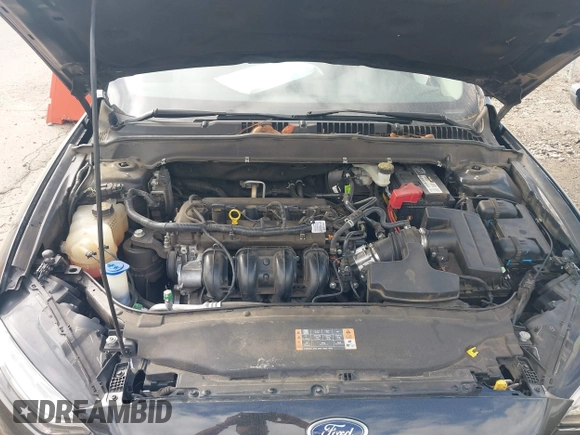 2018 Ford Fusion SE with VIN 3FA6P0H72JR106738, listed as a IAAI auction lot 40715655 with 144,801 mi miles. Bid and sale history available at carsss.com. Image 10.