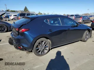 2019 Mazda 3 Preferred z VIN JM1BPAMM5K1137567, wystawiony jako Copart lot #87976435 z przebiegiem 44 188 mil mil oraz Szkoda całkowita • Salvage title. Historia ofert i sprzedaży dostępna na DreamBid. Obrazek 3.