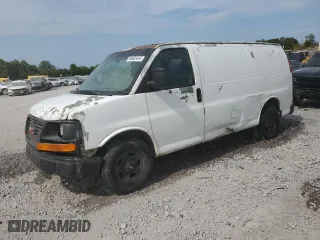 2005 GMC Savana Cargo Van with VIN 1GTFG15X651178241, listed as a Copart auction lot 69802404 with 244,854 mi miles and Salvage Title. Bid and sale history available at carsss.com. Image 1.