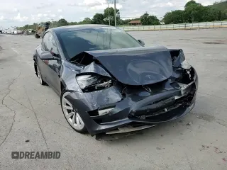 2022 Tesla Model 3 Long Range z VIN 5YJ3E1EB2NF186082, wystawiony jako Copart lot #58591015 z przebiegiem 143 241 mil mil oraz Szkoda całkowita • Salvage title. Historia ofert i sprzedaży dostępna na DreamBid. Obrazek 14.