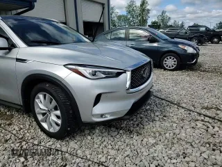 2019 Infiniti QX50 Luxe z VIN 3PCAJ5M38KF125979, wystawiony jako Copart lot #57863035 z przebiegiem 84 048 mil mil oraz Czysty tytuł • Clean title. Historia ofert i sprzedaży dostępna na DreamBid. Obrazek 14.