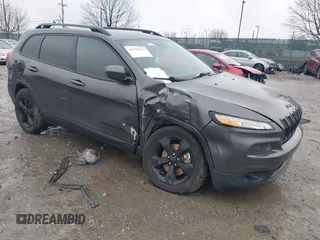 2018 Jeep Cherokee Latitude with VIN 1C4PJMCX4JD517792, listed as a IAAI auction lot 41524331 with Not provided miles and . Bid and sale history available at DreamBid. Image 1.